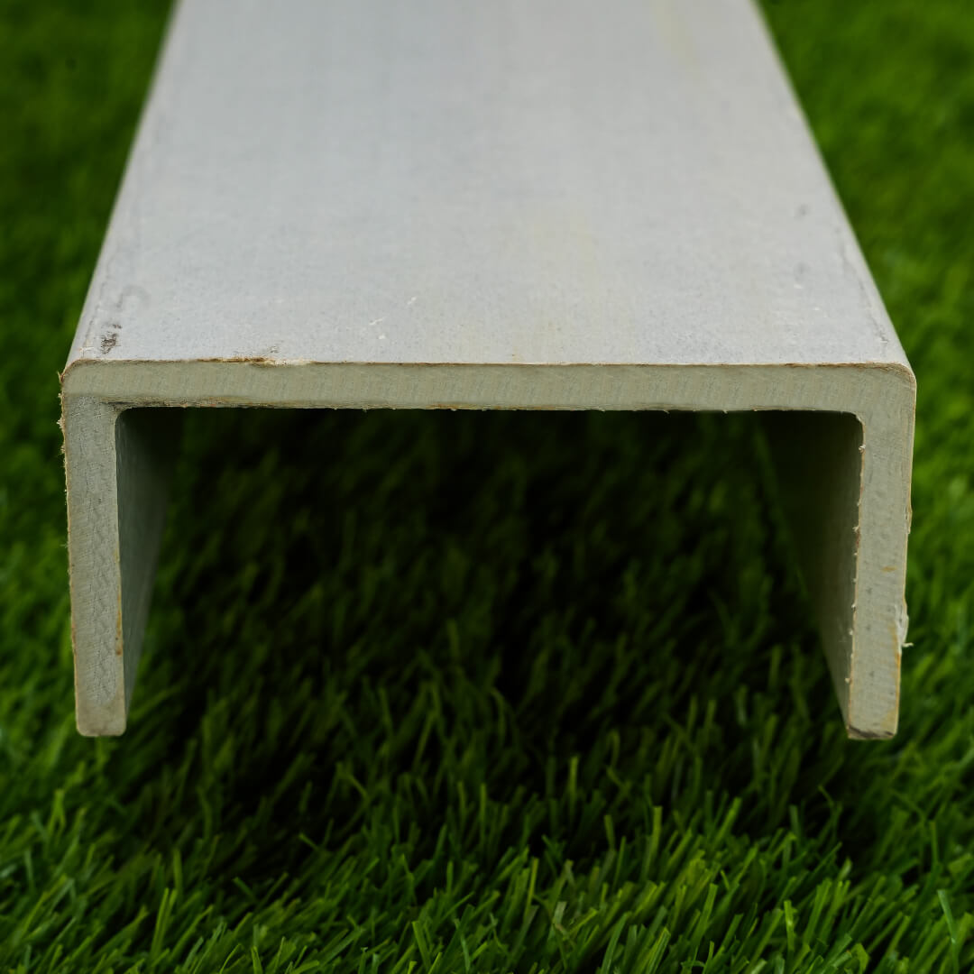 Close-up of Pearl White C Post texture